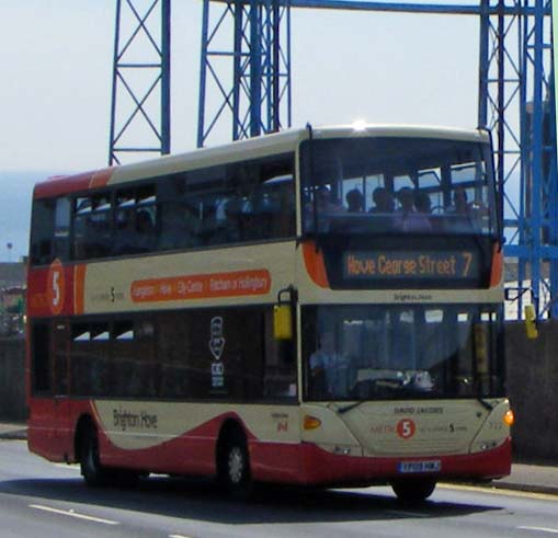 Brighton & Hove Scania CN270UD 722